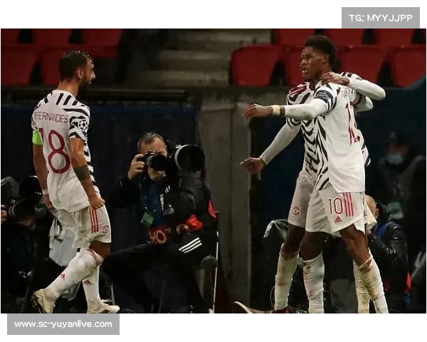 法国杯激战正酣 法甲豪门谁能最终笑傲赛场夺得冠军奖杯